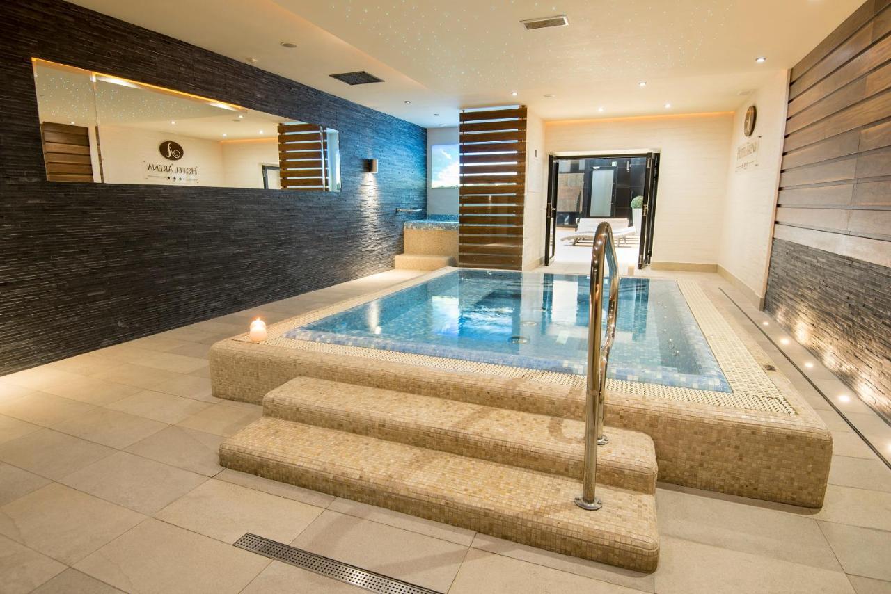 Hotel Arena & Wellness 3*